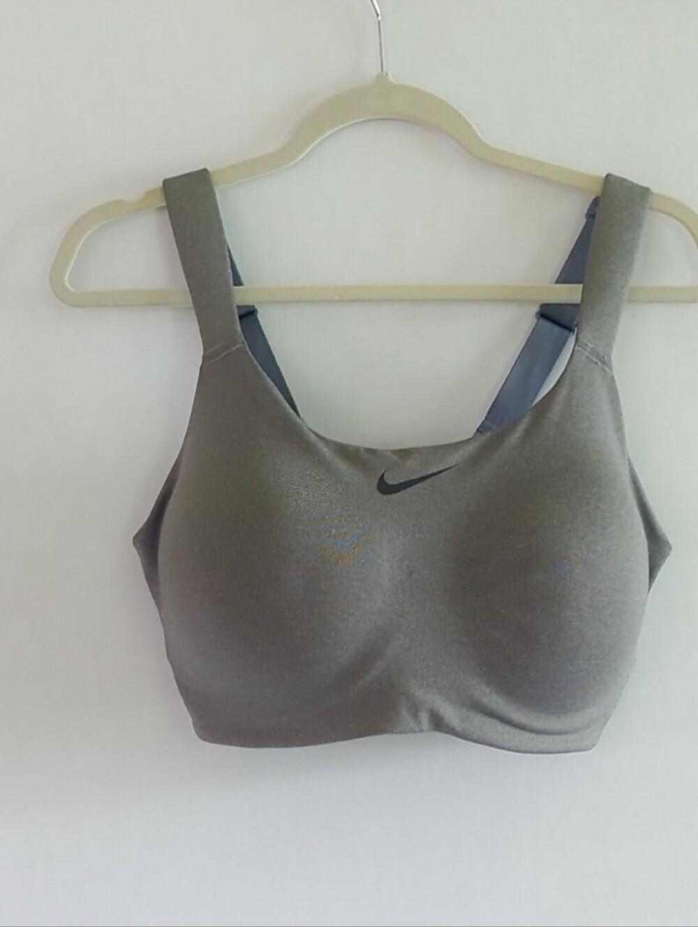 Nike Dri-Fit Gray Padded Underwire Sports Bra Adjustable Straps Size 36F